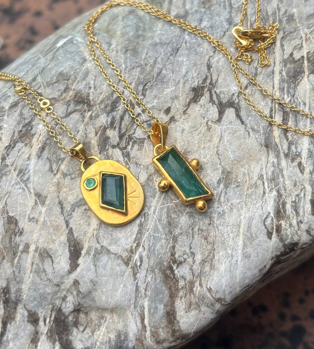 14k Gold Tourmaline + Zambian Emerald Etched Oval Coin Necklace