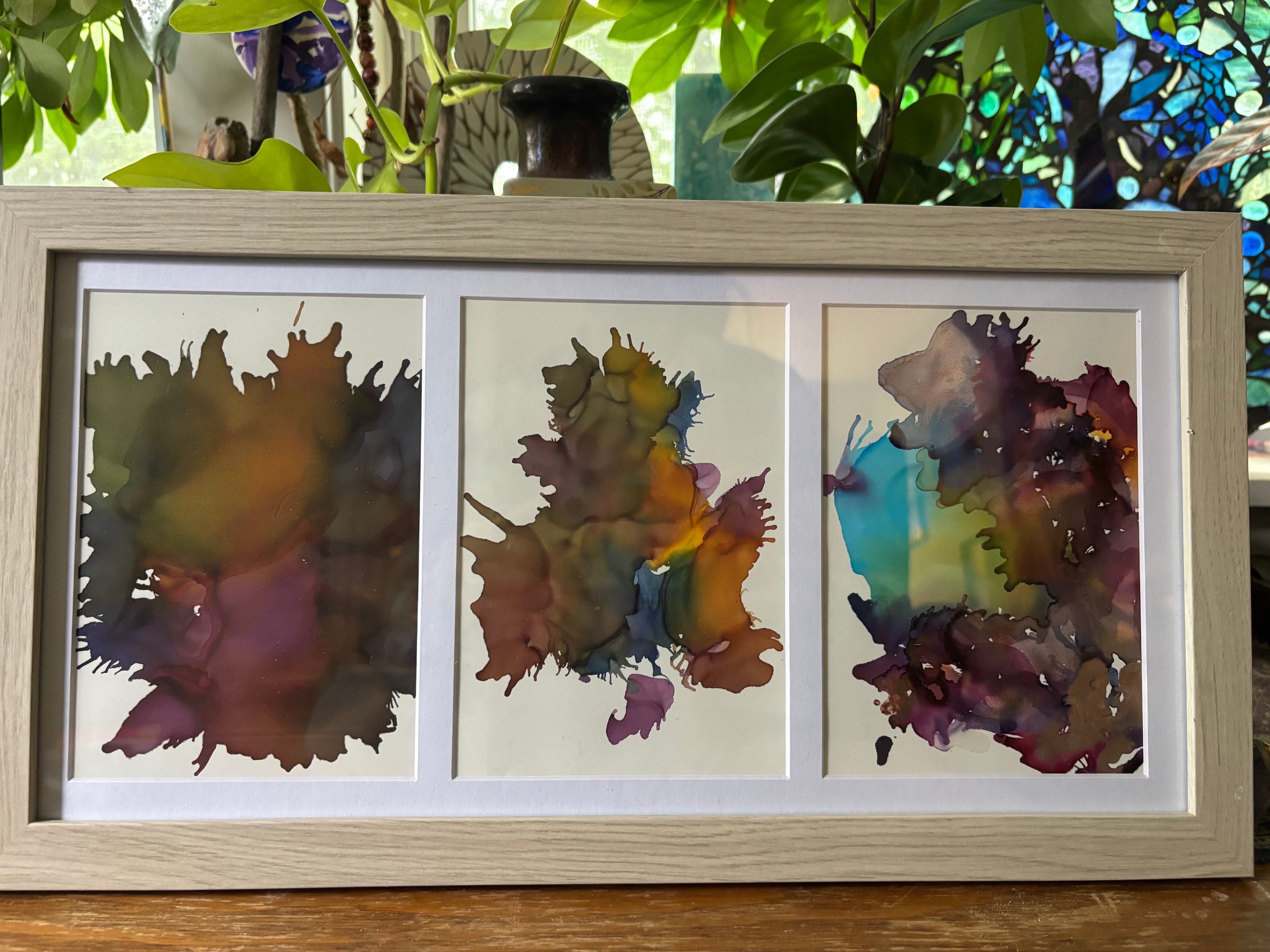 Sacral Hues