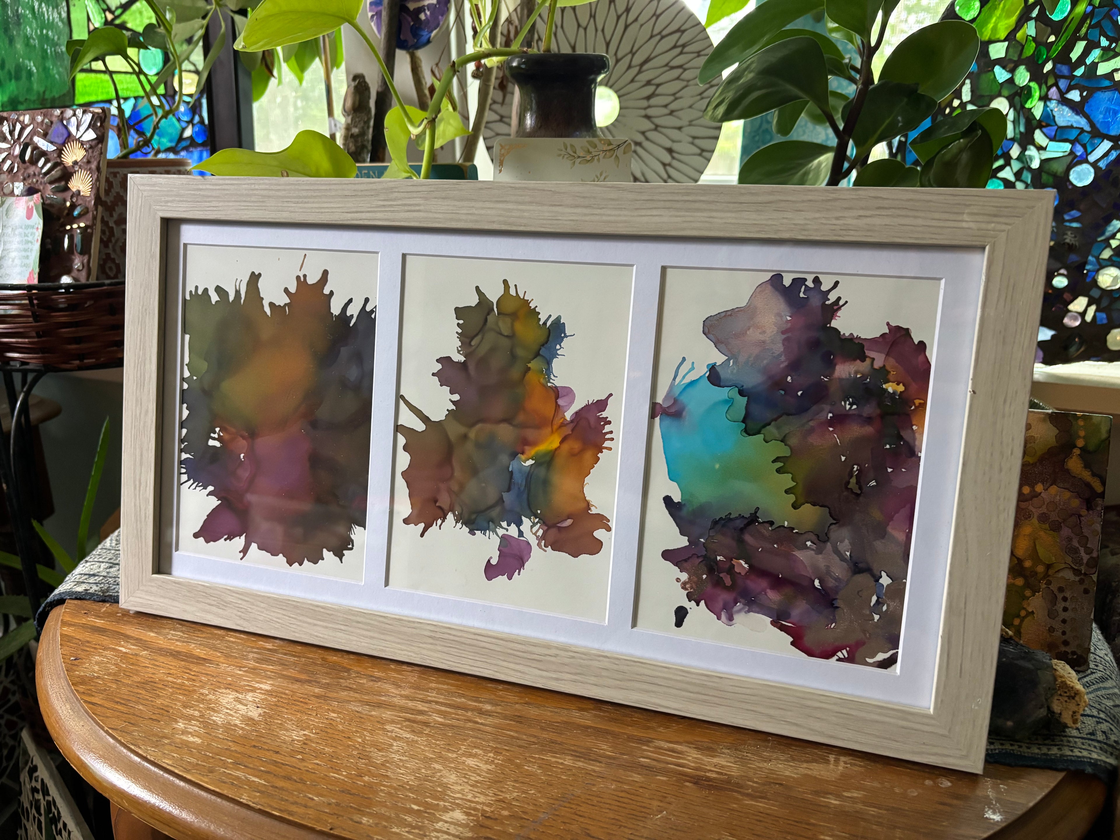 Sacral Hues