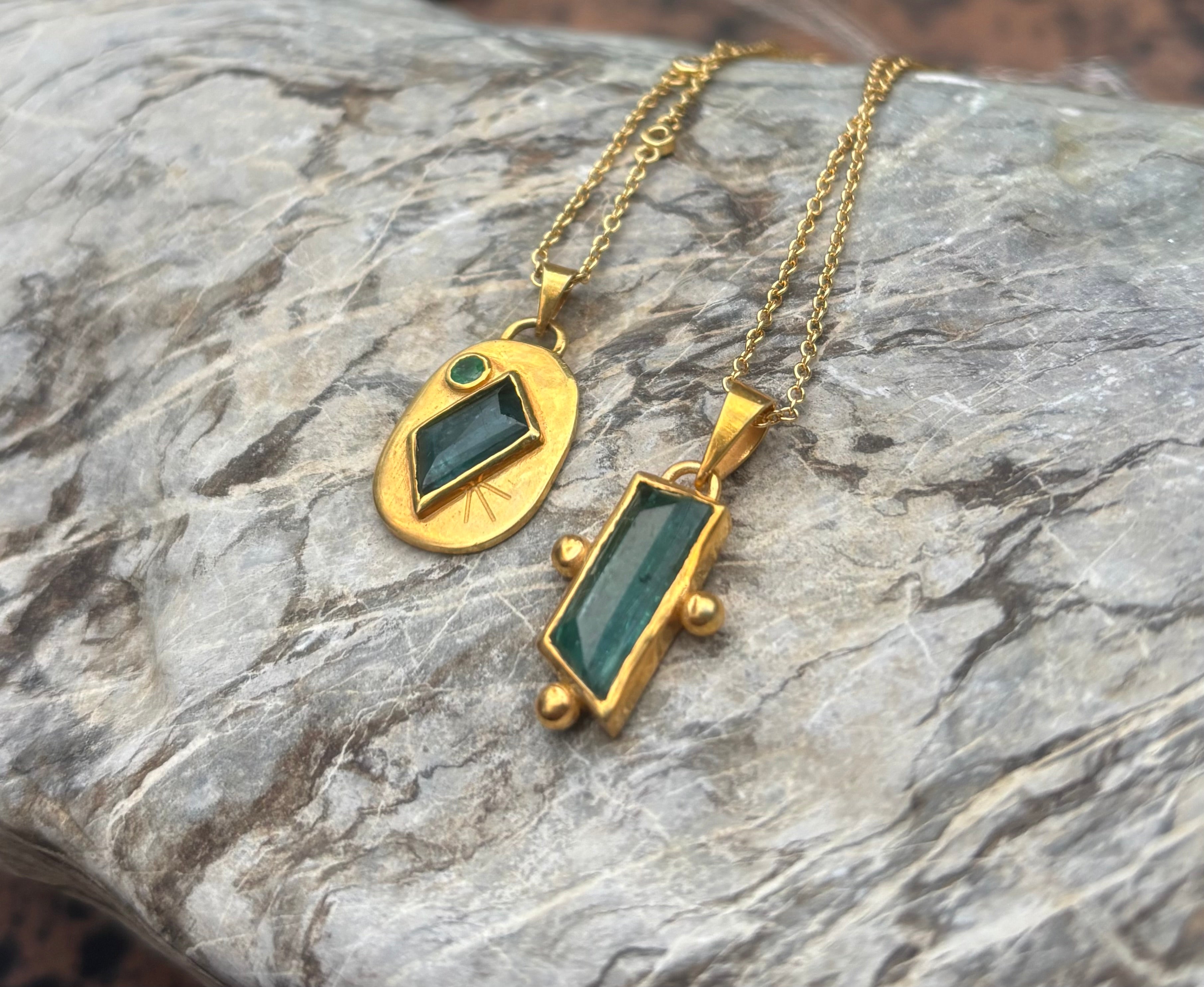 14k Gold Tourmaline + Zambian Emerald Etched Oval Coin Necklace
